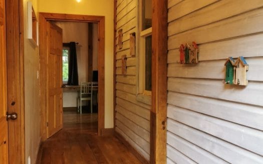 ROATAN – Flamingo House: 5BD 2BA Ocean View Property in First Bight